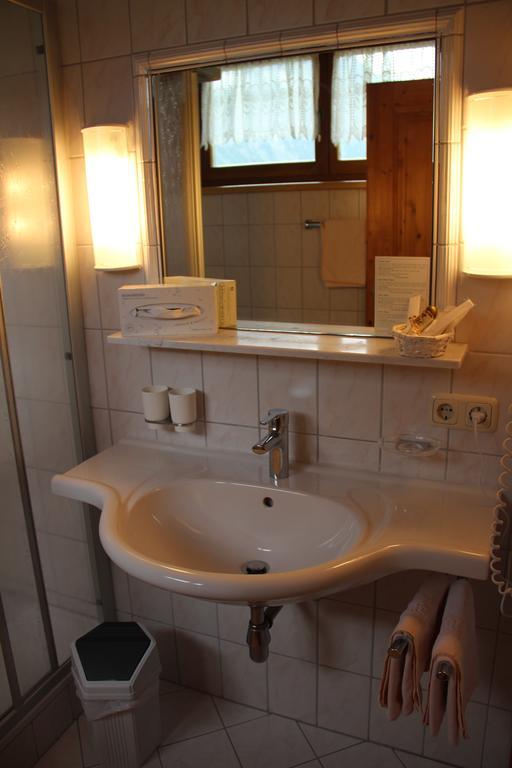 Panorama-Hotel Winklerhof Holzgau Bilik gambar